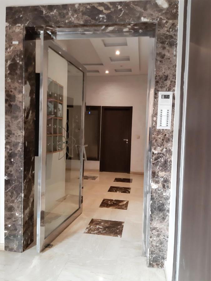 Appartement Pour Familles En Residence Avec Piscine Et Wifi مراكش المظهر الخارجي الصورة