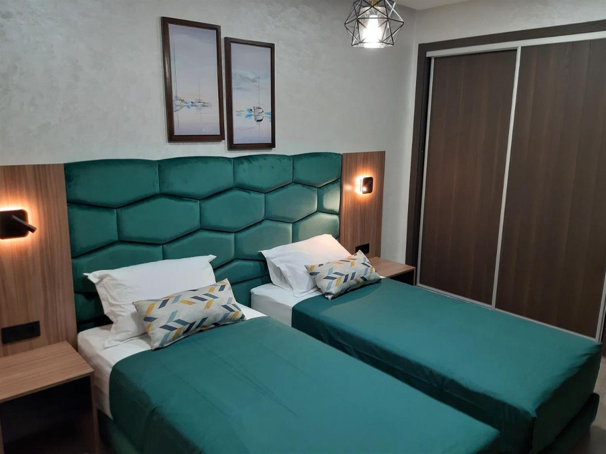 Appartement Pour Familles En Residence Avec Piscine Et Wifi مراكش المظهر الخارجي الصورة